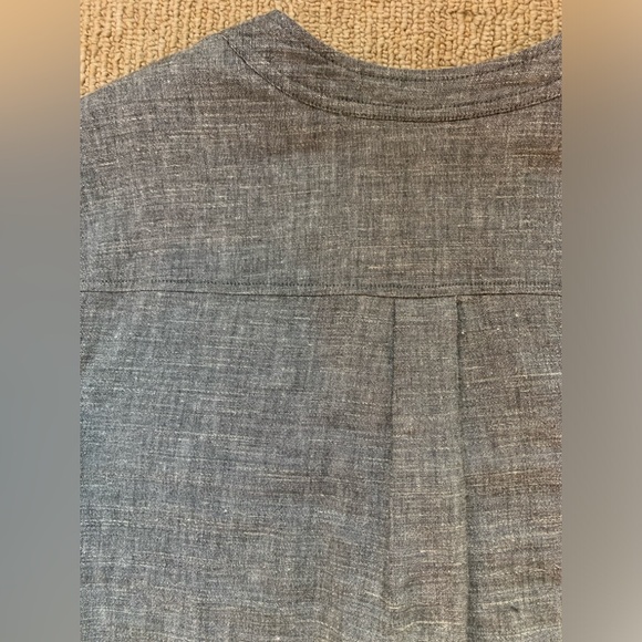 Theory grey linen long sleeve henley, size small, great condition - Picture 8 of 10